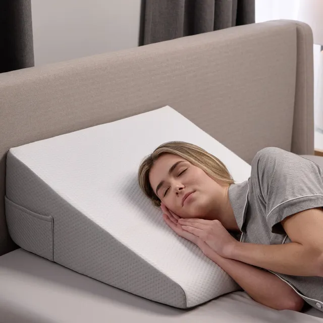 gorilla-grip-bed-wedge-keilkissen-mit-grip-dots image 1