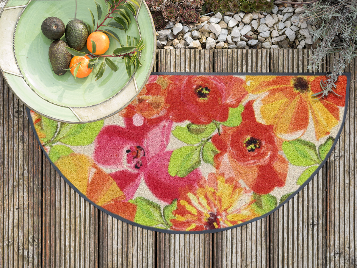 salonloewe-flower-bed-beige-red-sonderform-42-x-85-cm-waschbare-designermatte image 2