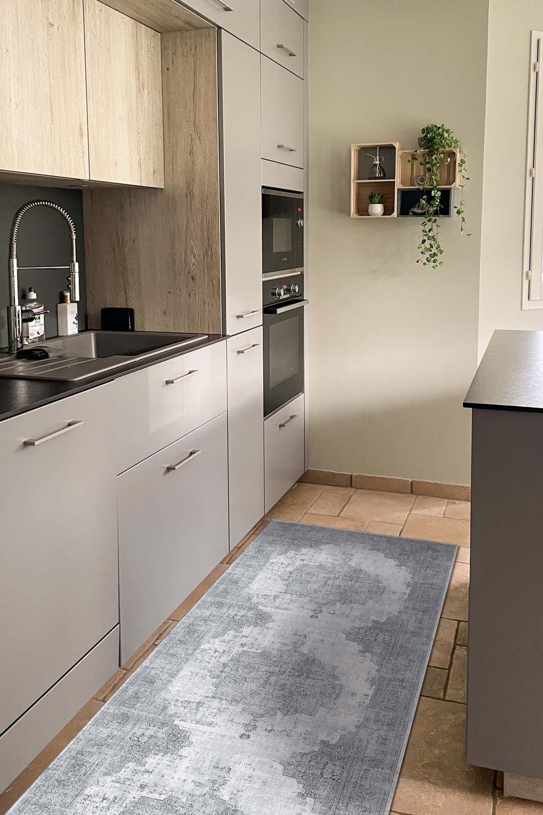 teppana-helia-grau-waschbarer-boho-teppich-mit-rutschfester-matte-individuell-in image 8
