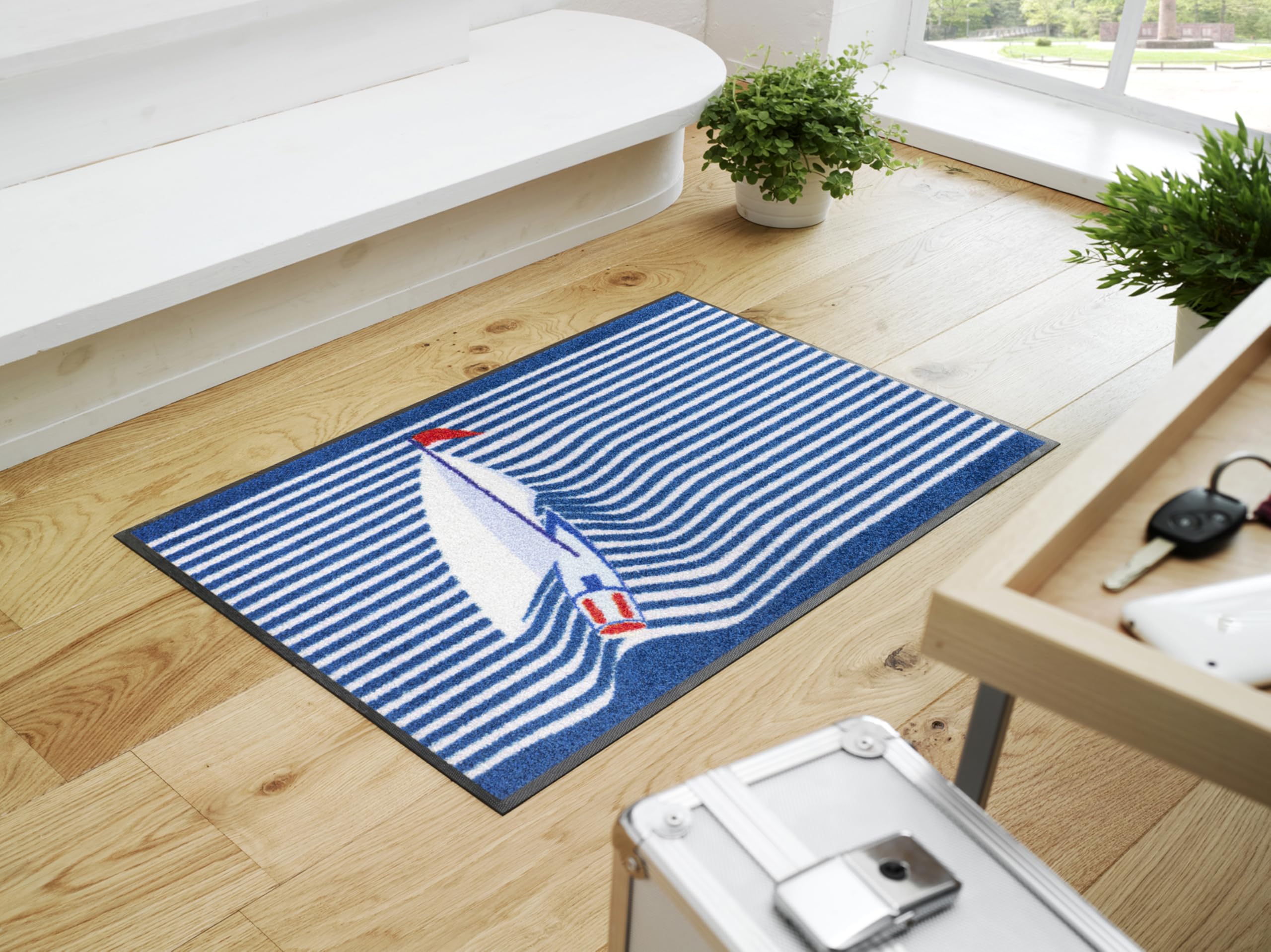 wash-dry-sailing-boat-fu-matte-50x75cm-waschbar image 2