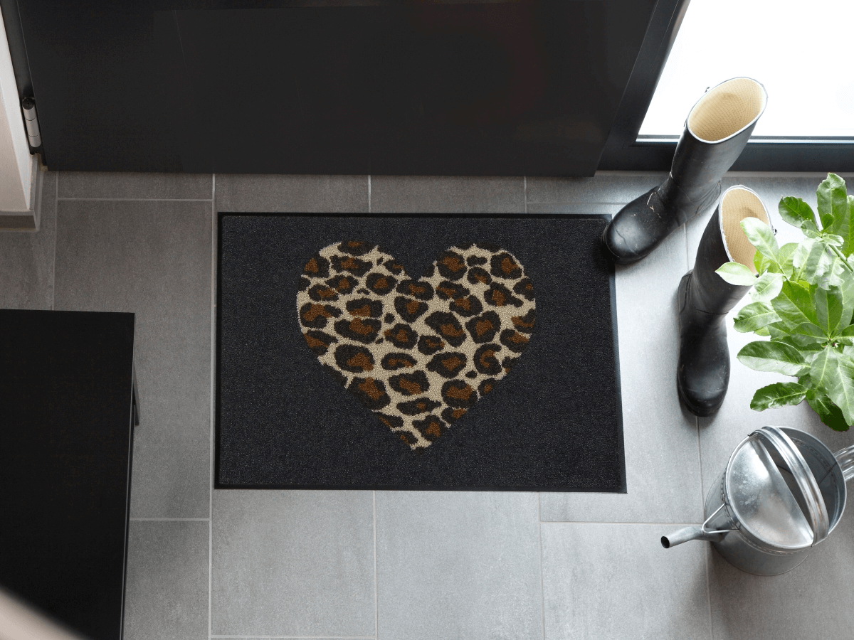 salonloewe-leo-love-eingangsmatte-50-x-75-cm-waschbare-schmutzfangmatte-mit-leo- image 2