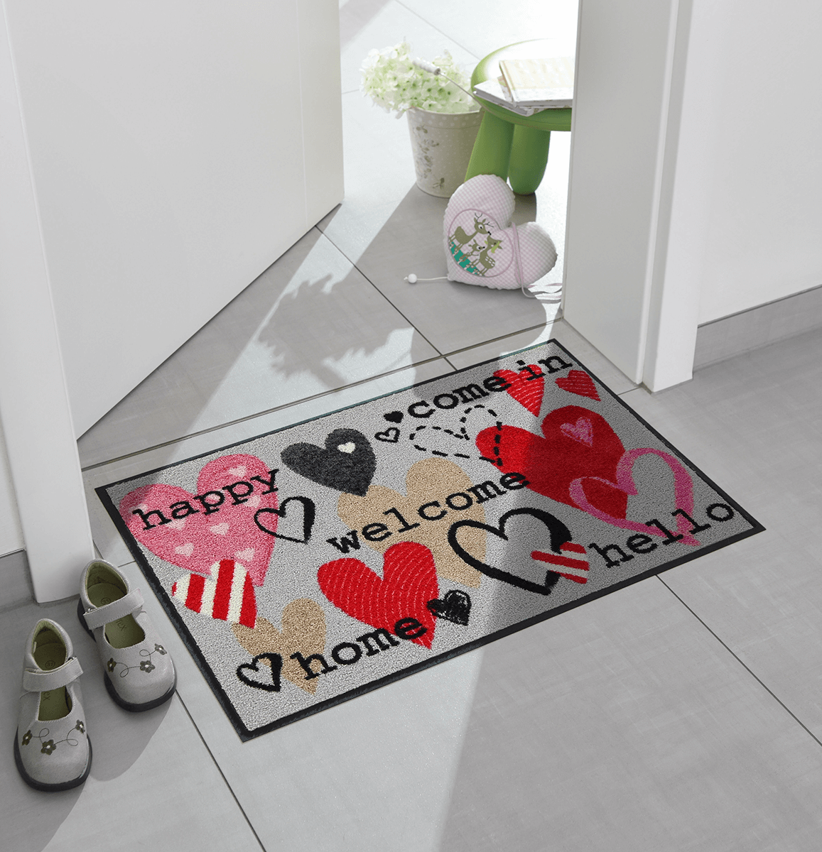 salonloewe-happy-hearts-eingangsmatte-50-x-75-cm-waschbare-fu-matte-mit-herzdesi image 2