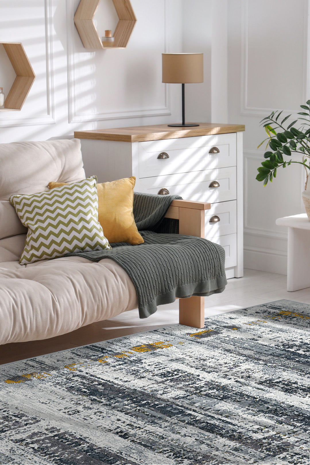 teppana-neyla-gold-teppich-waschbarer-indoor-teppich-in-gelb-orange-mit-grau-sil image 4