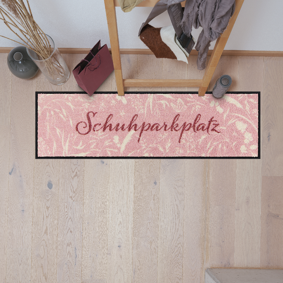 salonloewe-schuhparkplatz-wiese-rosa-minimatte-30-x-100-cm image 2