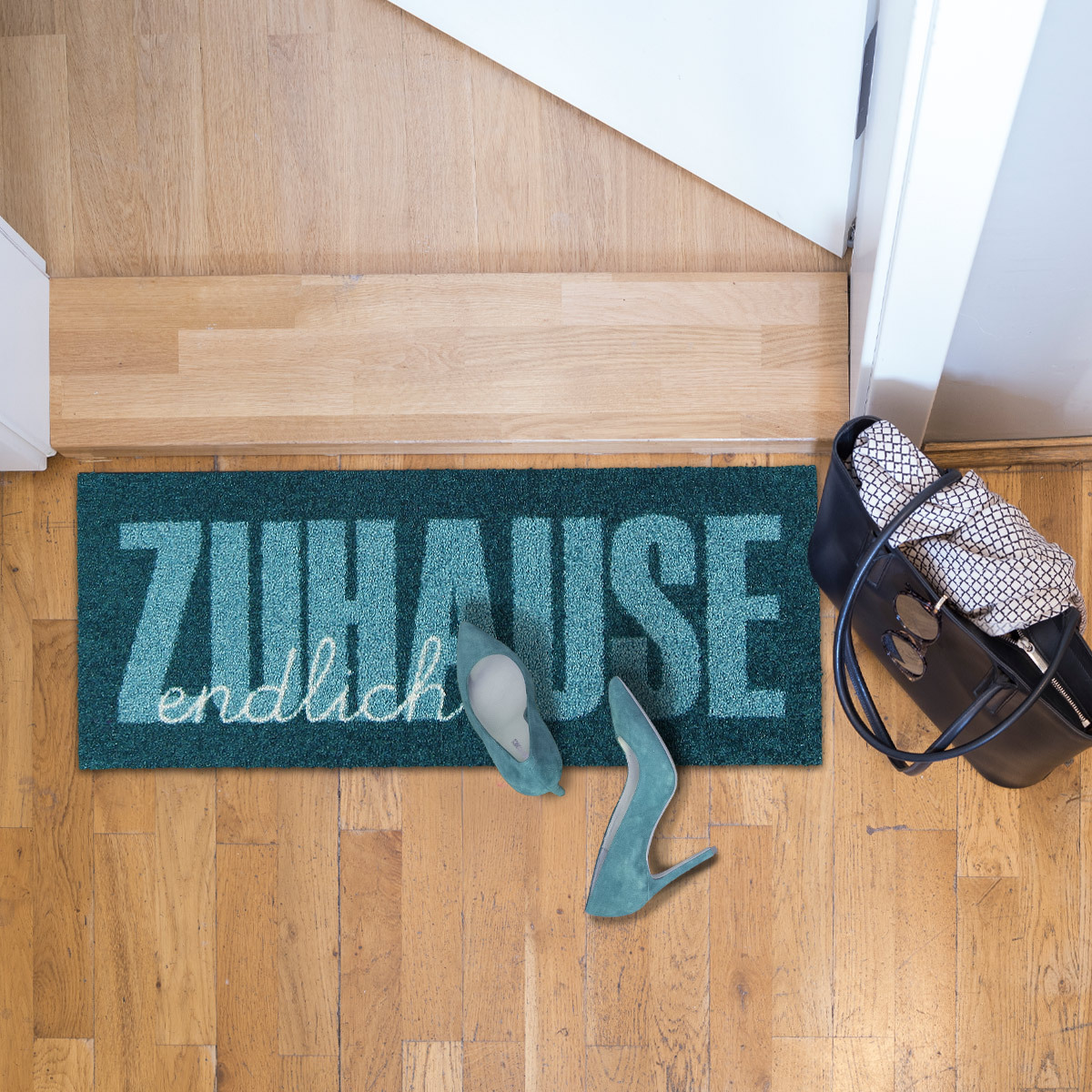 salonloewe-zuhause-type-aqua-eingangsmatte-minimatte-30-x-75-cm-schmale-fu-matte image 2