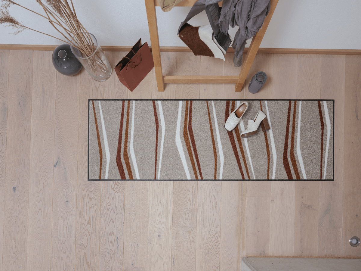 salonloewe-move-on-sand-teppich-60-x-180-cm image 2