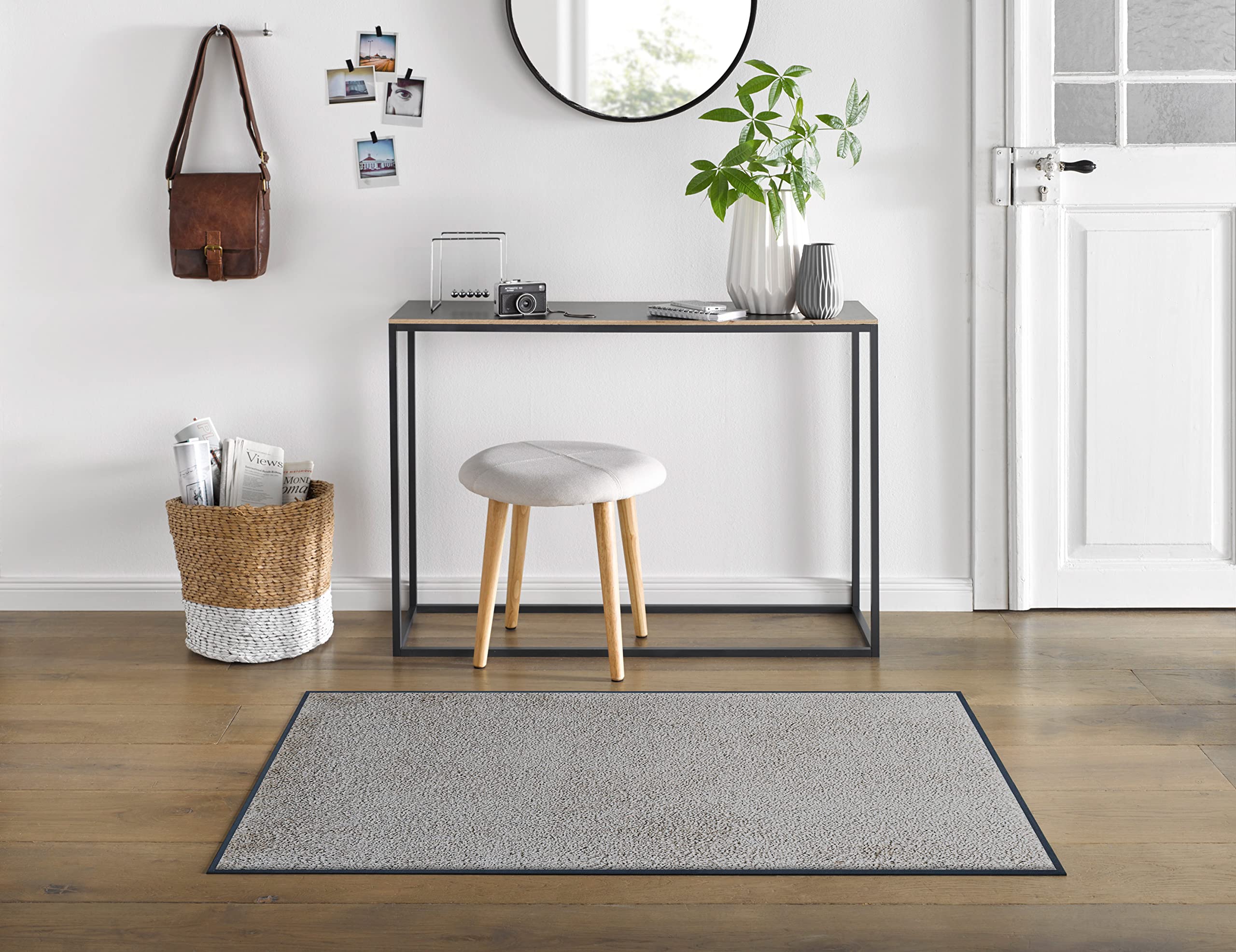 wash-dry-cool-grey-fu-matte-75x120-cm-grau-waschbar image 2