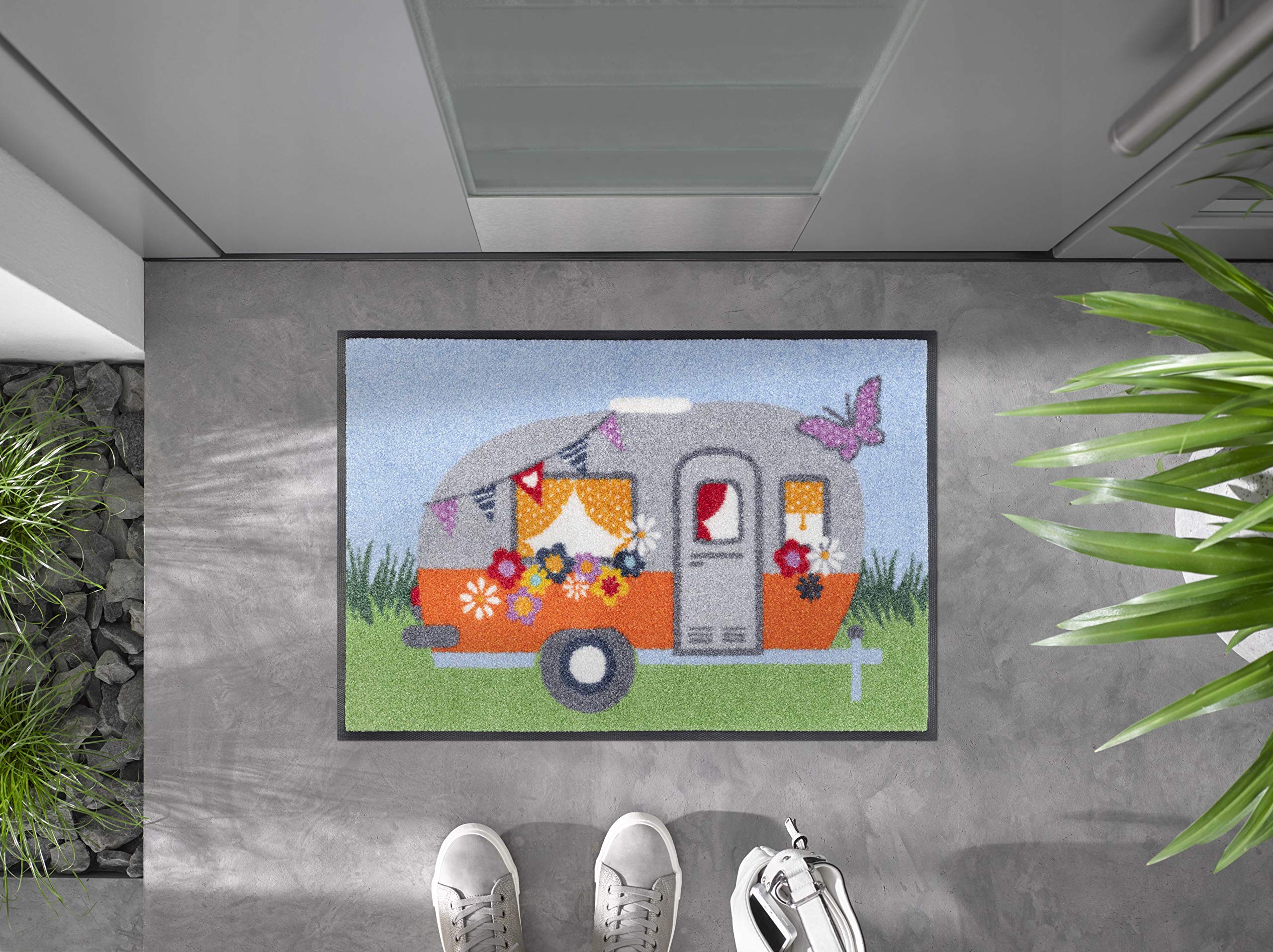 wash-dry-fu-matte-happy-camping-40x60-cm-waschbar-innen-und-au-en image 2