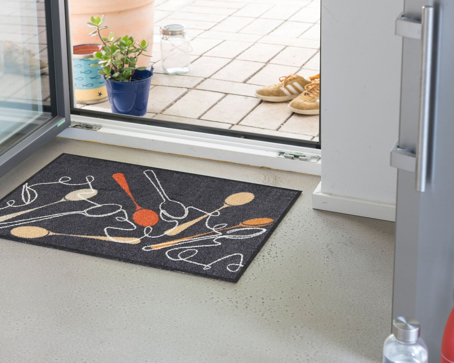 salonloewe-spoon-dance-grey-apricot-eingangsmatte-45-x-70-cm image 2