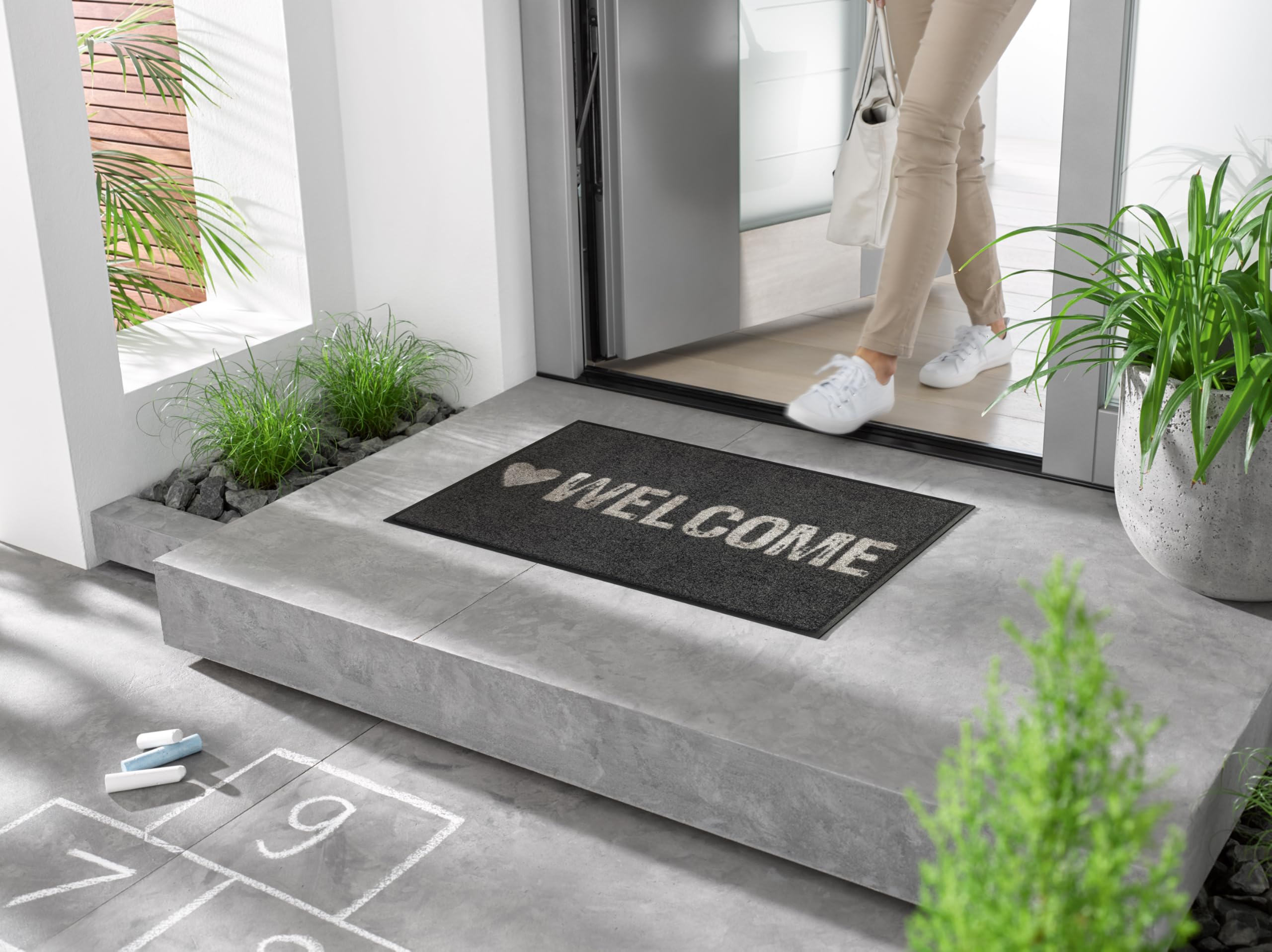wash-dry-design-warmly-welcome-fu-matte-50x75-cm-waschbar image 3
