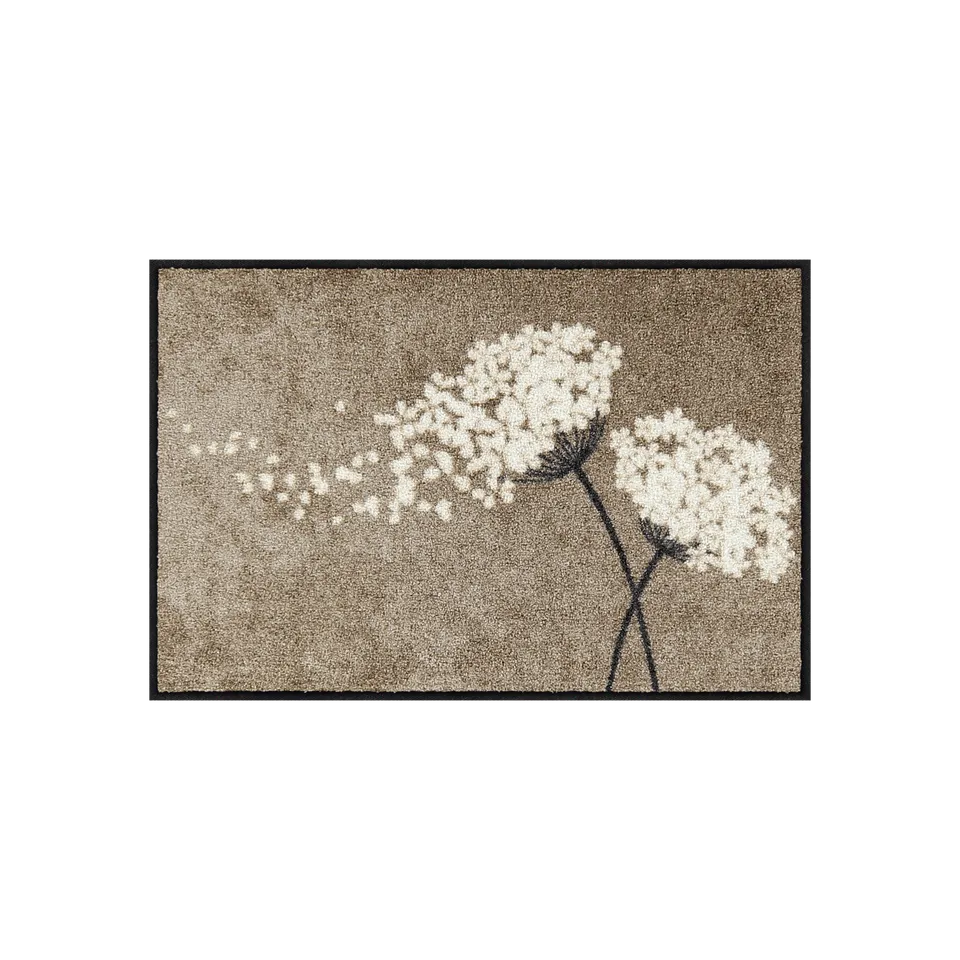 salonloewe-wishfull-blossom-taupe-teppich-50-x-75-cm-waschbare-fu-matte-mit-bl-t image 1