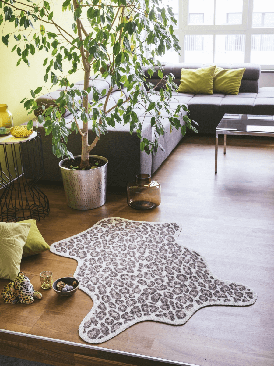 salonloewe-leo-look-shape-teppich-115-x-175-cm-leopardenmuster-modern-wohnzimmer image 2